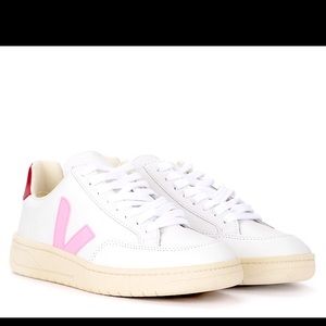 VEJA WOMEN SHOES